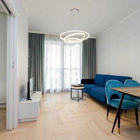 Wola Luxe Apartment ワルシャワ エクステリア 写真