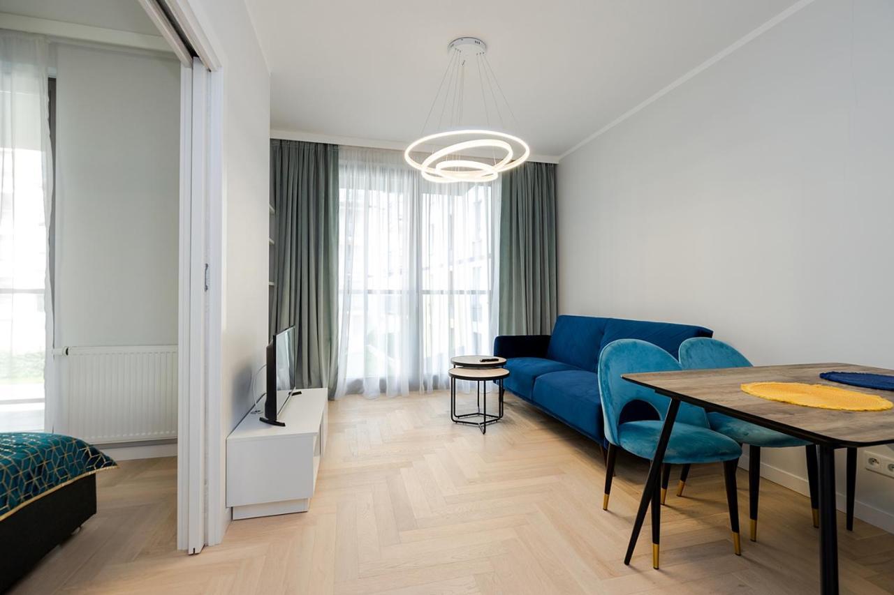Wola Luxe Apartment ワルシャワ エクステリア 写真